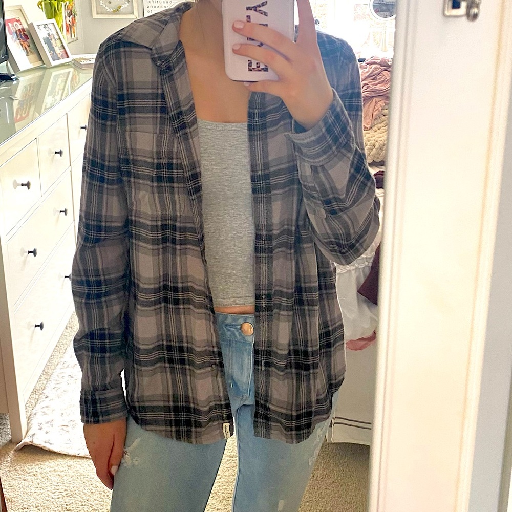 American Eagle Gray Plaid Flannel